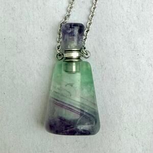 Natural Fluorite Quartz Crystal Perfume Bottle Necklace Pendant Essential Oil